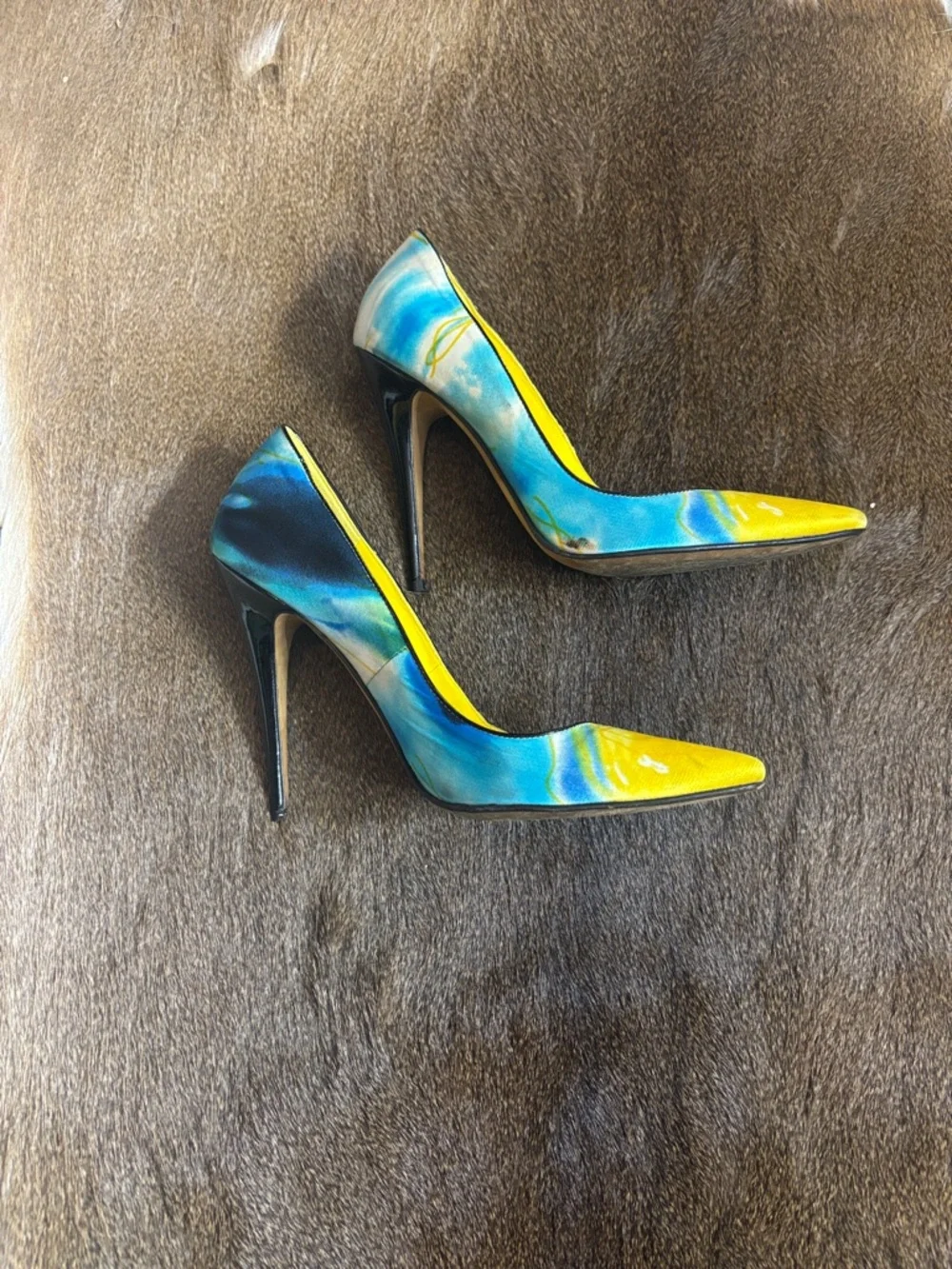 Manolo Blahnik Yellow and Blue Marble Point-Toe Stiletto